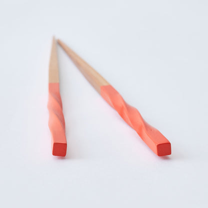 スス竹ネジリ箸 オレンジ（中）21cm